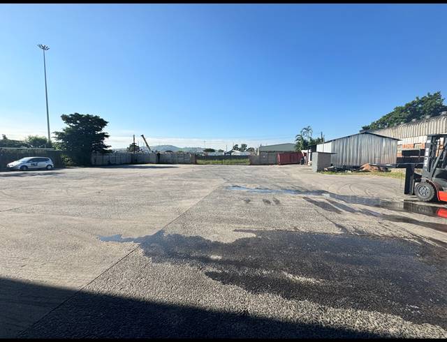2,832M² WAREHOUSE FOR SALE IN PHOENIX INDUSTRIAL